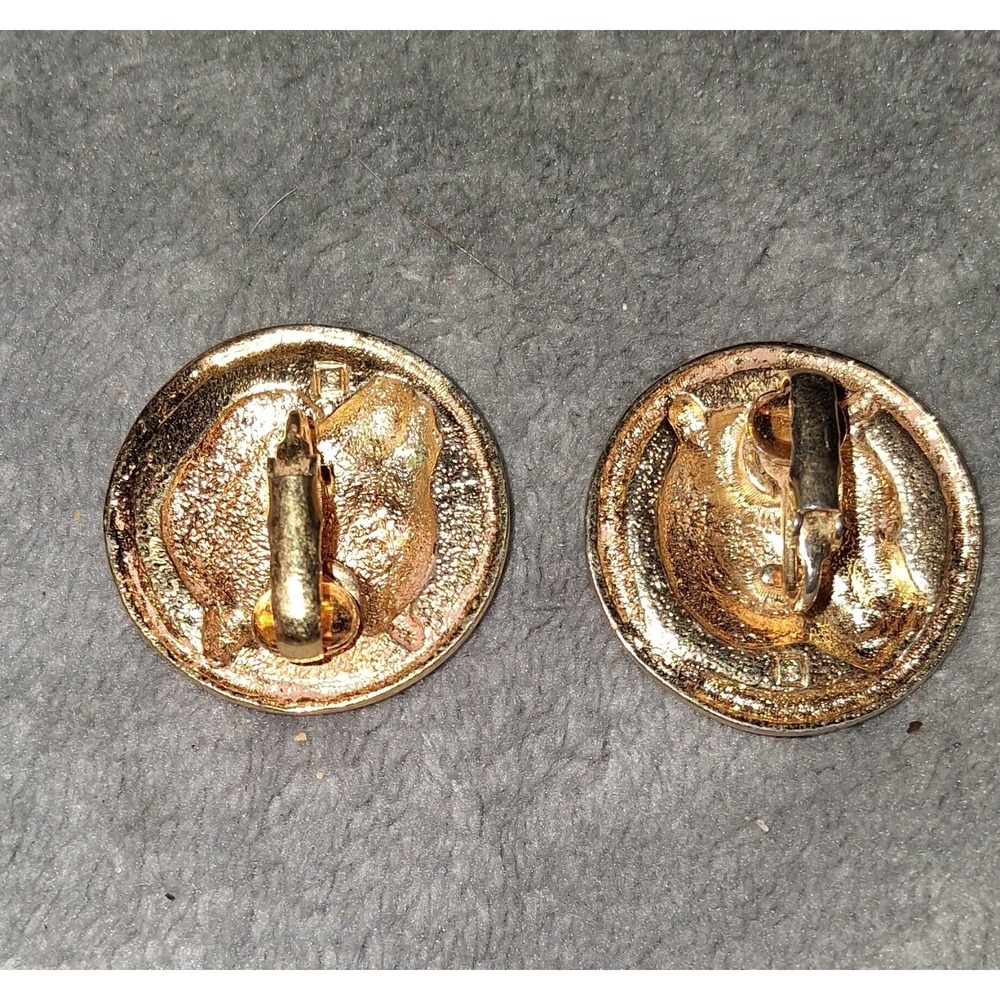 Avon Vintage Cheetah Clip-on Earrings Gold Tone Round Jewelry‎ - Picture 2 of 5